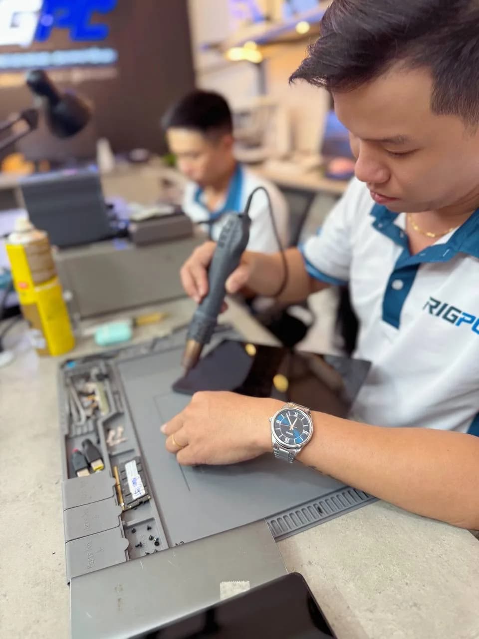 Showroom RIGPC — showroom RIGPC TP.HCM